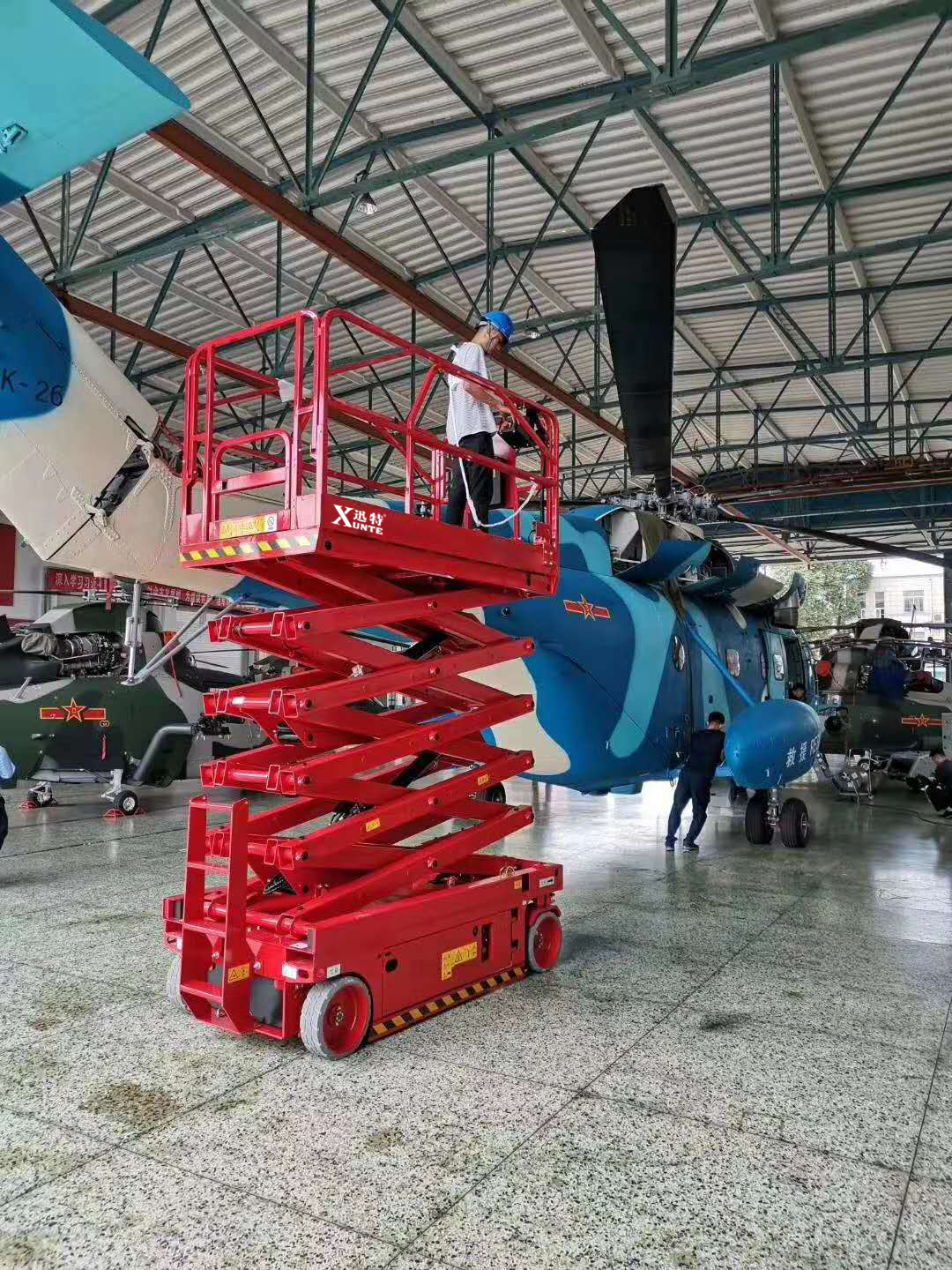 移動式高空作業升降平臺